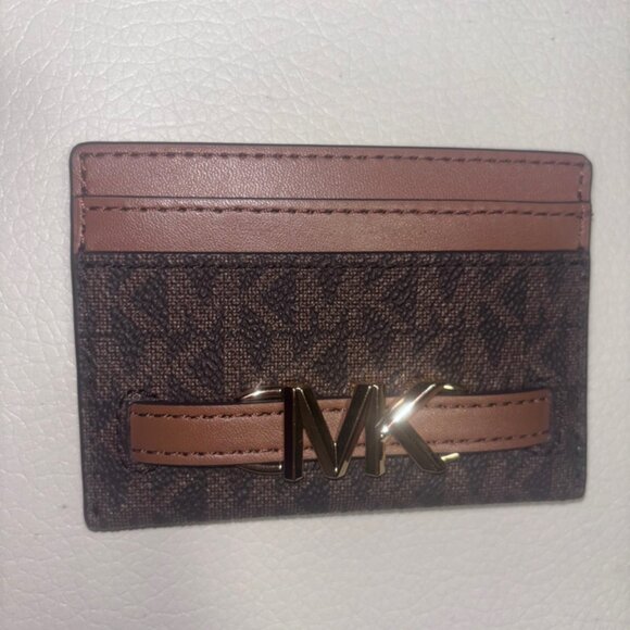 Michael Kors Reed Lg Card Holder in Brown - Picture 2 of 5